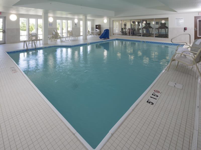 Holiday Inn Express & Suites Alpena - Downtown By Ihg Eksteriør bilde
